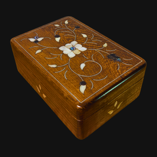 Handcrafted Damascene Luxury Box – Mother of Pearl & Velvet Elegance