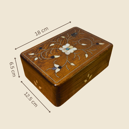 Handcrafted Damascene Luxury Box – Mother of Pearl & Velvet Elegance