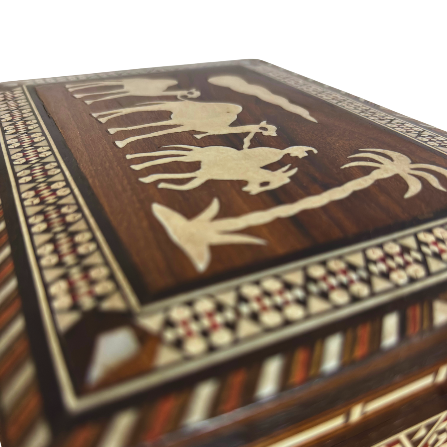 Boîte vintage en mosaïque damasquinée des années 70, motif chameau, boîte syrienne artisanale pour souvenirs