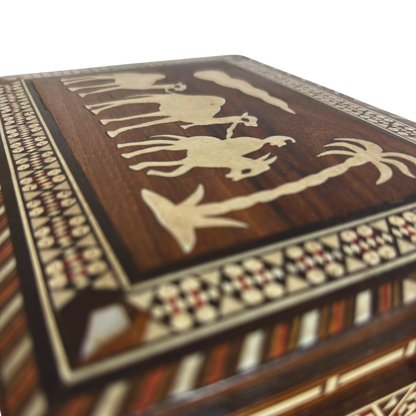 Boîte vintage en mosaïque damasquinée des années 70, motif chameau, boîte syrienne artisanale pour souvenirs